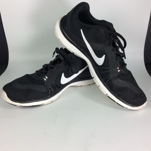 Women's Nike Flex Black Sneakers Shoes US 6M EUC